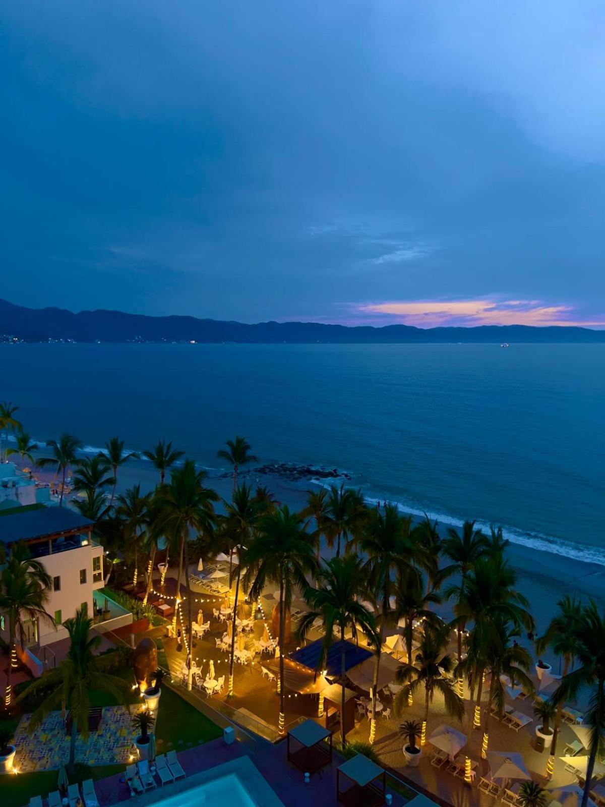 Icon Vallarta, Puerto Vallarta Eksteriør bilde